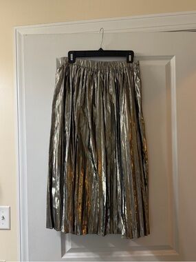 Metallic Pleated Midi Skirt